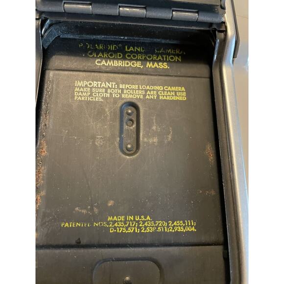 Polaroid J33 land camera w/ Leather Case - Picture 12 of 16